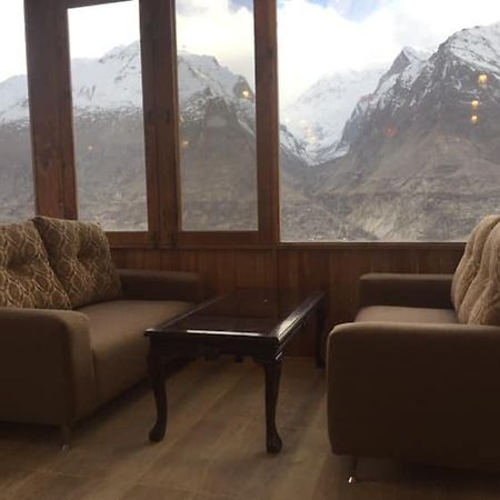 Embassy Villa Suites Karimabad  Buitenkant foto