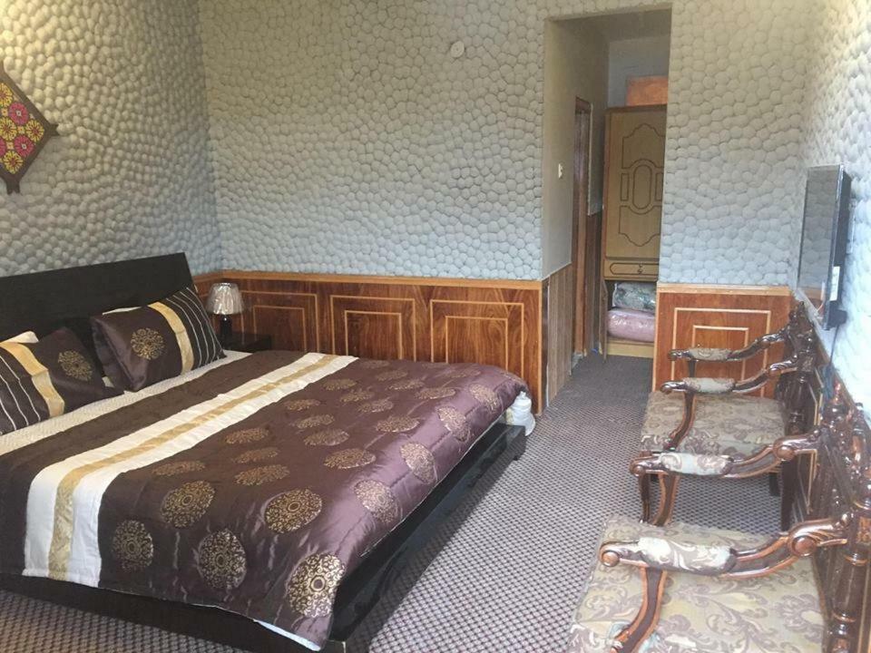 Embassy Villa Suites Karimabad  Buitenkant foto